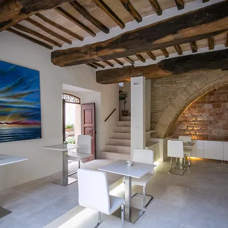 Degli Affreschi Szálloda