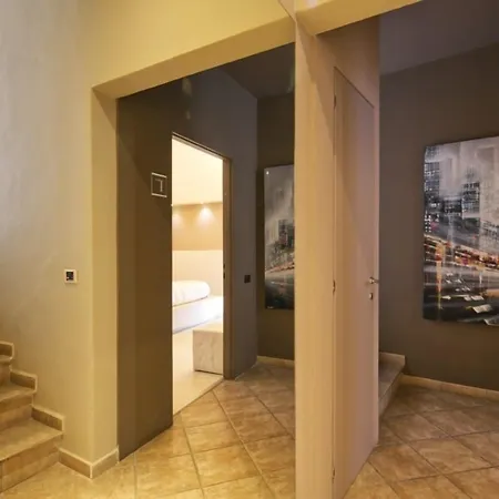 Degli Affreschi 호텔 몬테팔코