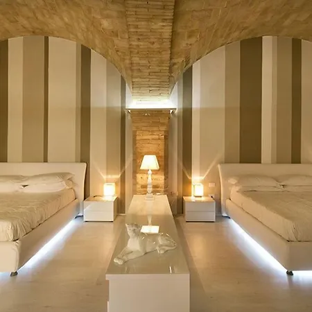 Szálloda Degli Affreschi 3*