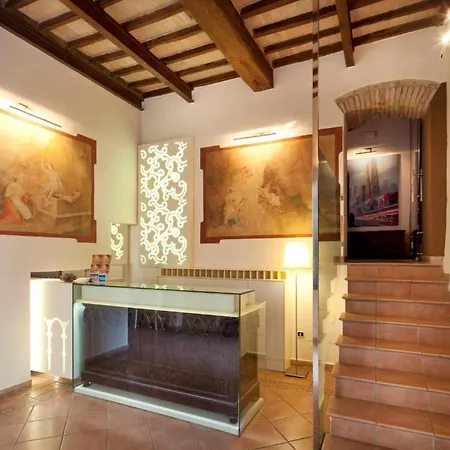 Hotel Degli Affreschi 3*