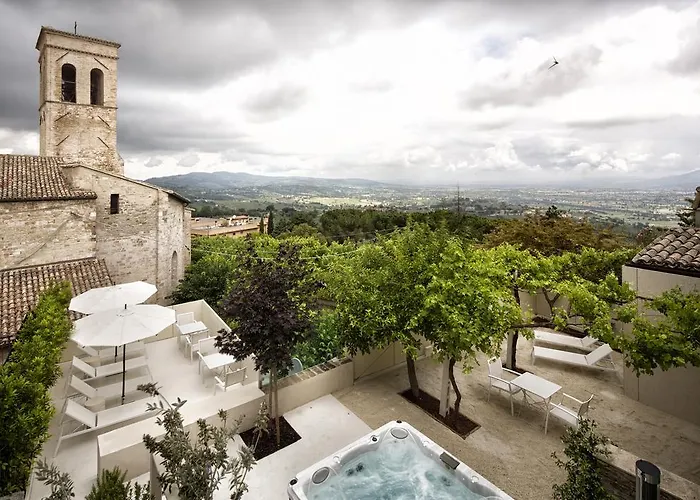 Hotel Degli Affreschi Montefalco